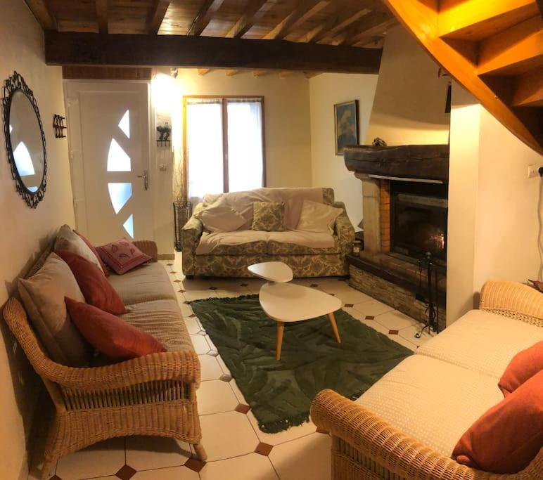 Maison Cosy Et Conviviale, Le B7 Besset Esterno foto