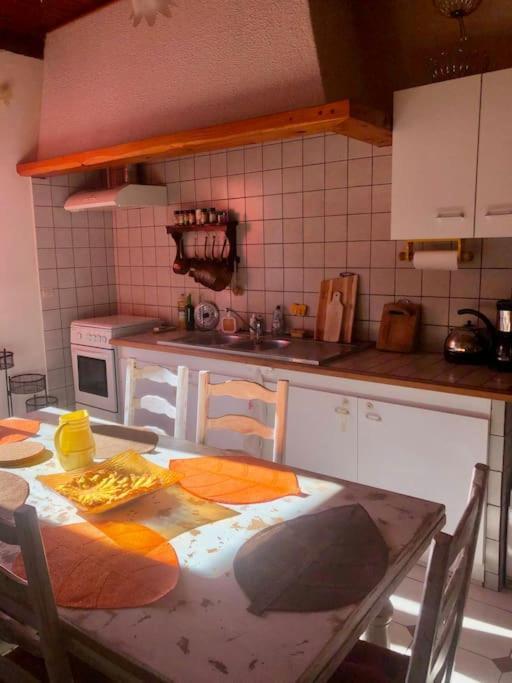 Maison Cosy Et Conviviale, Le B7 Besset Esterno foto