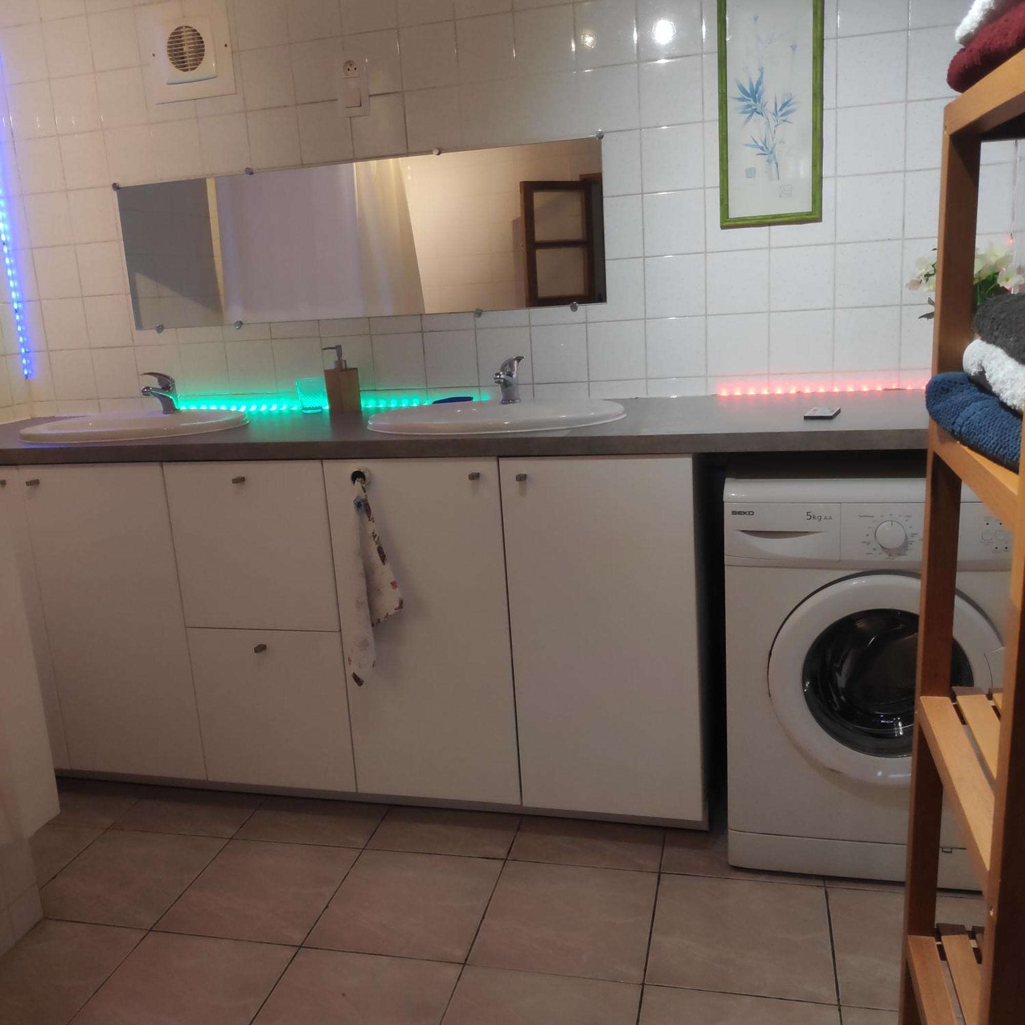 Maison Cosy Et Conviviale, Le B7 Besset Esterno foto